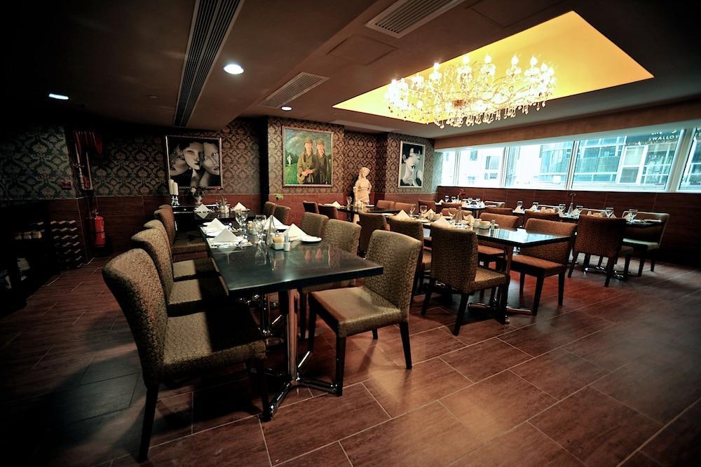 Hotel Ramada Hong Kong Grand Exterior foto
