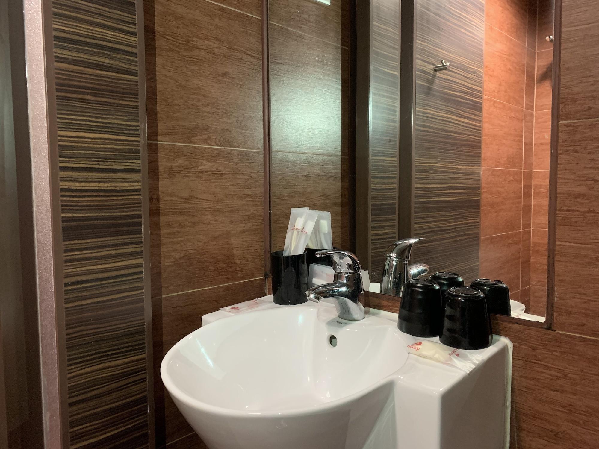 Hotel Ramada Hong Kong Grand Exterior foto
