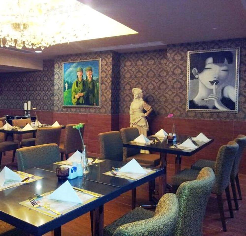 Hotel Ramada Hong Kong Grand Exterior foto